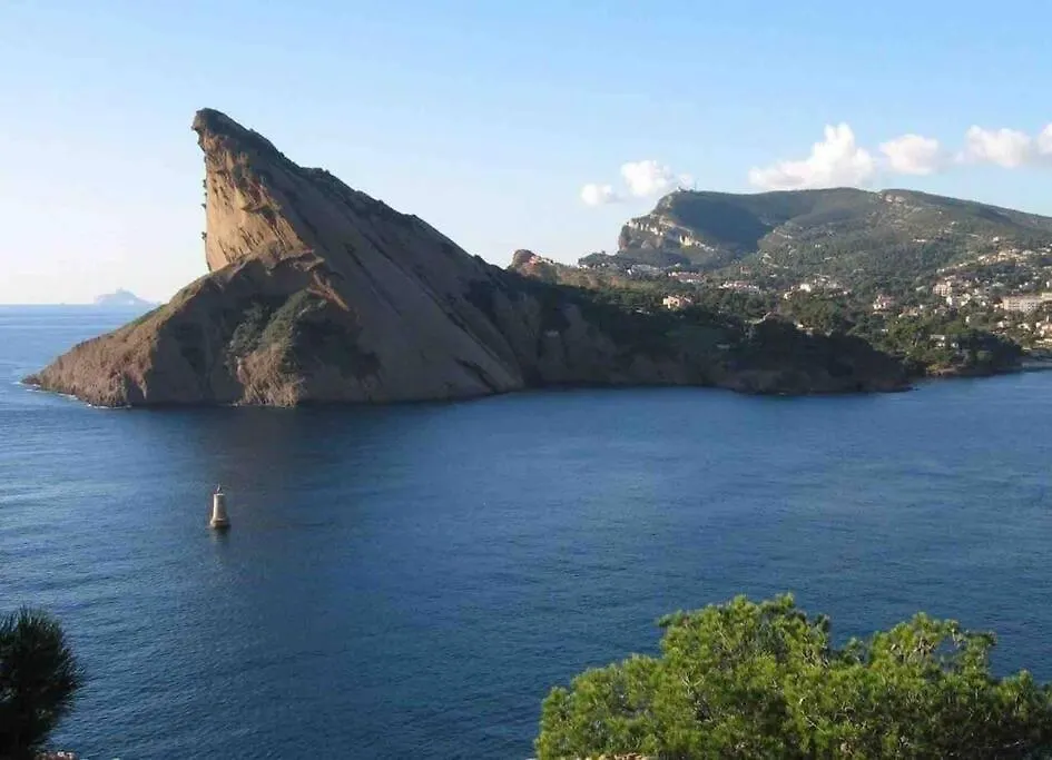 Apartman Dock Du Port- 2Ch - Vue Feerique - Classe 3 Etoiles La Ciotat